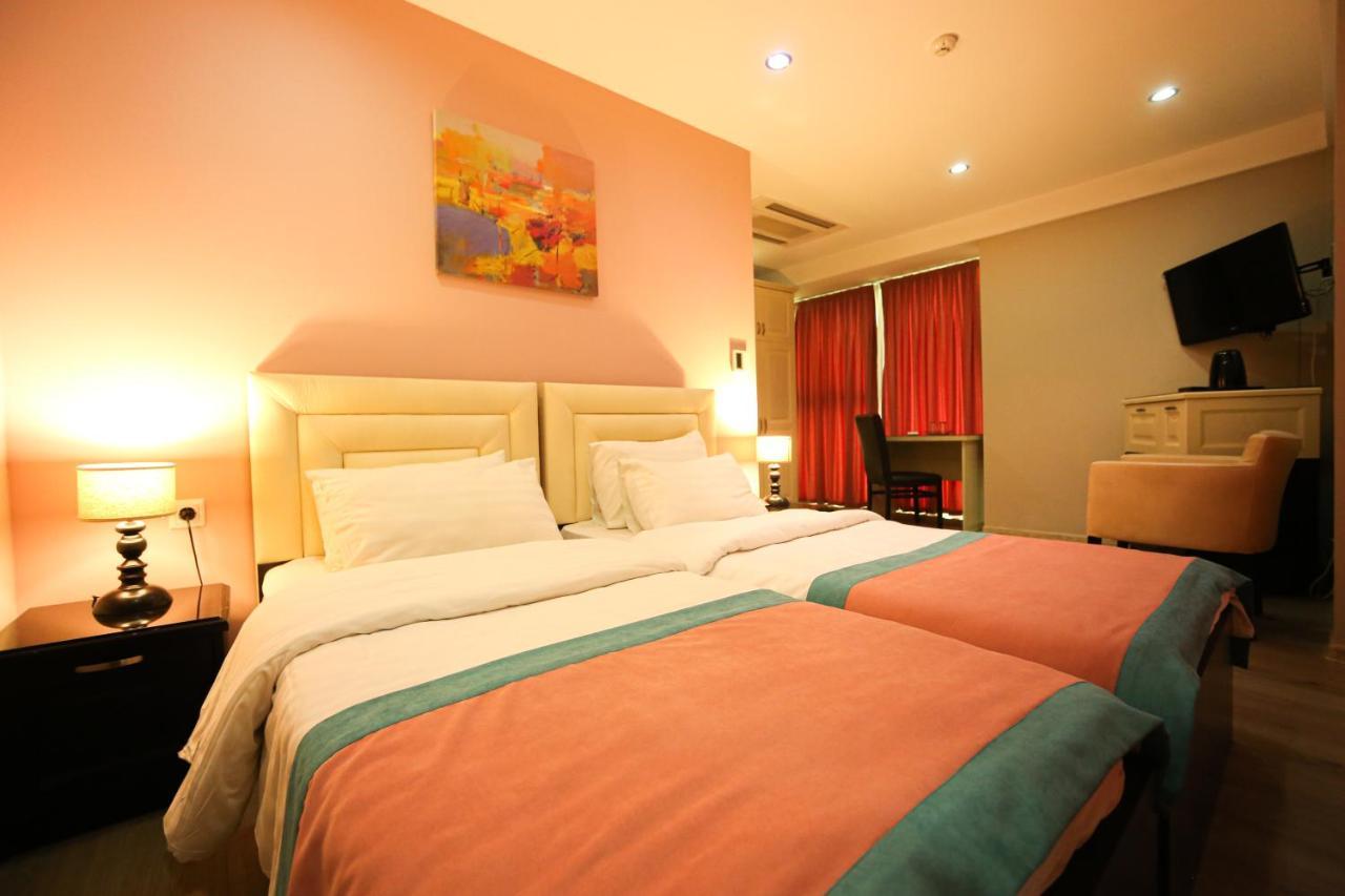 Dolabauri Hotel Тбилиси Екстериор снимка