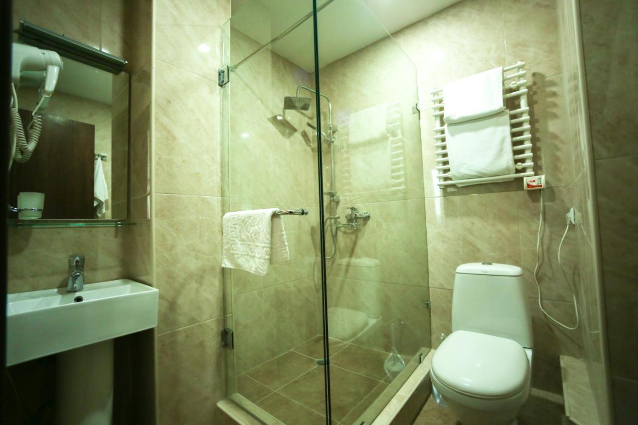 Dolabauri Hotel Тбилиси Екстериор снимка