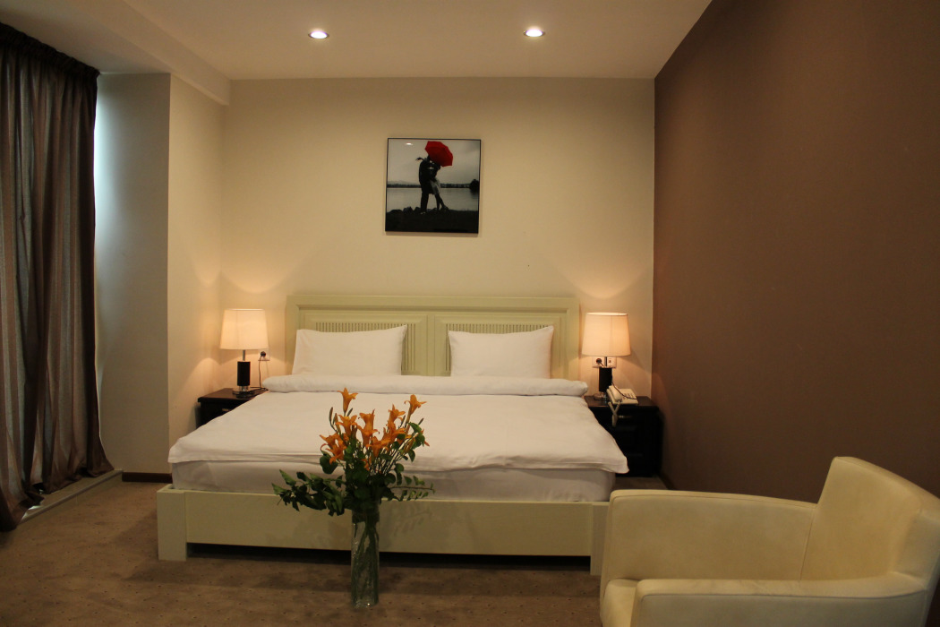 Dolabauri Hotel Тбилиси Екстериор снимка