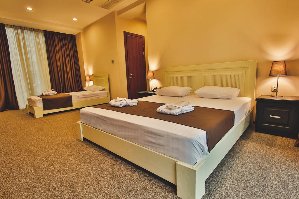 Dolabauri Hotel Тбилиси Екстериор снимка